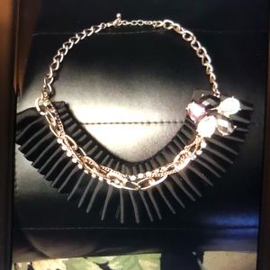 Ruffle collar rhinestone necklace simple elegant